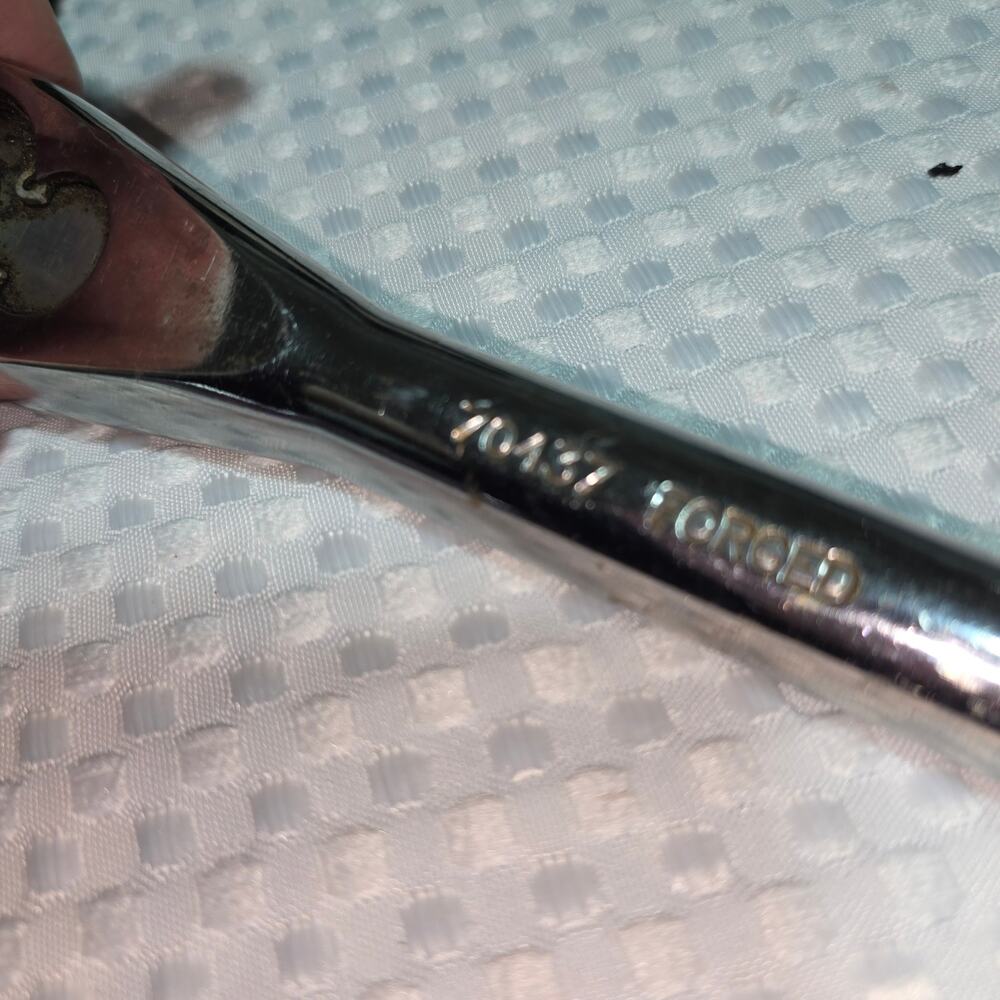RIDGID 70437 RATCHET 1/2" 15" long 226 RATCHET - Picture 5 of 8